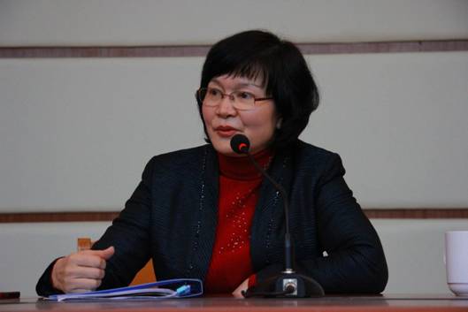 漳州市委宣传部副部长汪莉莉应邀为我校学生举办讲座