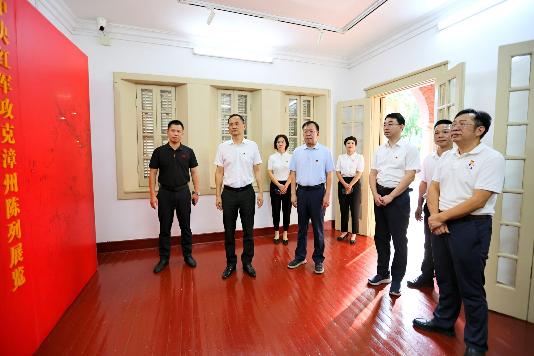 图片2.png 图片2.png