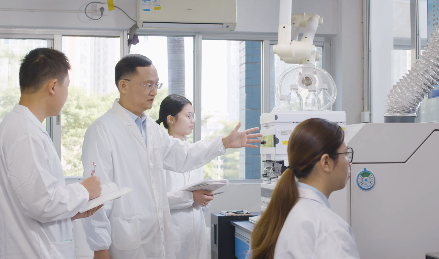 育见新时代·光明会谈丨闽南师范大学党委书记李顺兴:师范立校 研发强校 开放兴校——培养造就有时代担当的“大先生” 育见新时代·光明会谈丨闽南师范大学党委书记李顺兴:师范立校 研发强校 开放兴校——培养造就有时代担当的“大先生”